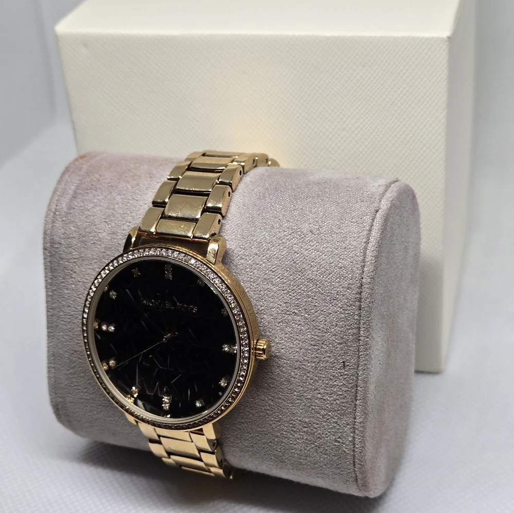 Michael Kors Gold Women Watch - Picture 9 of 16